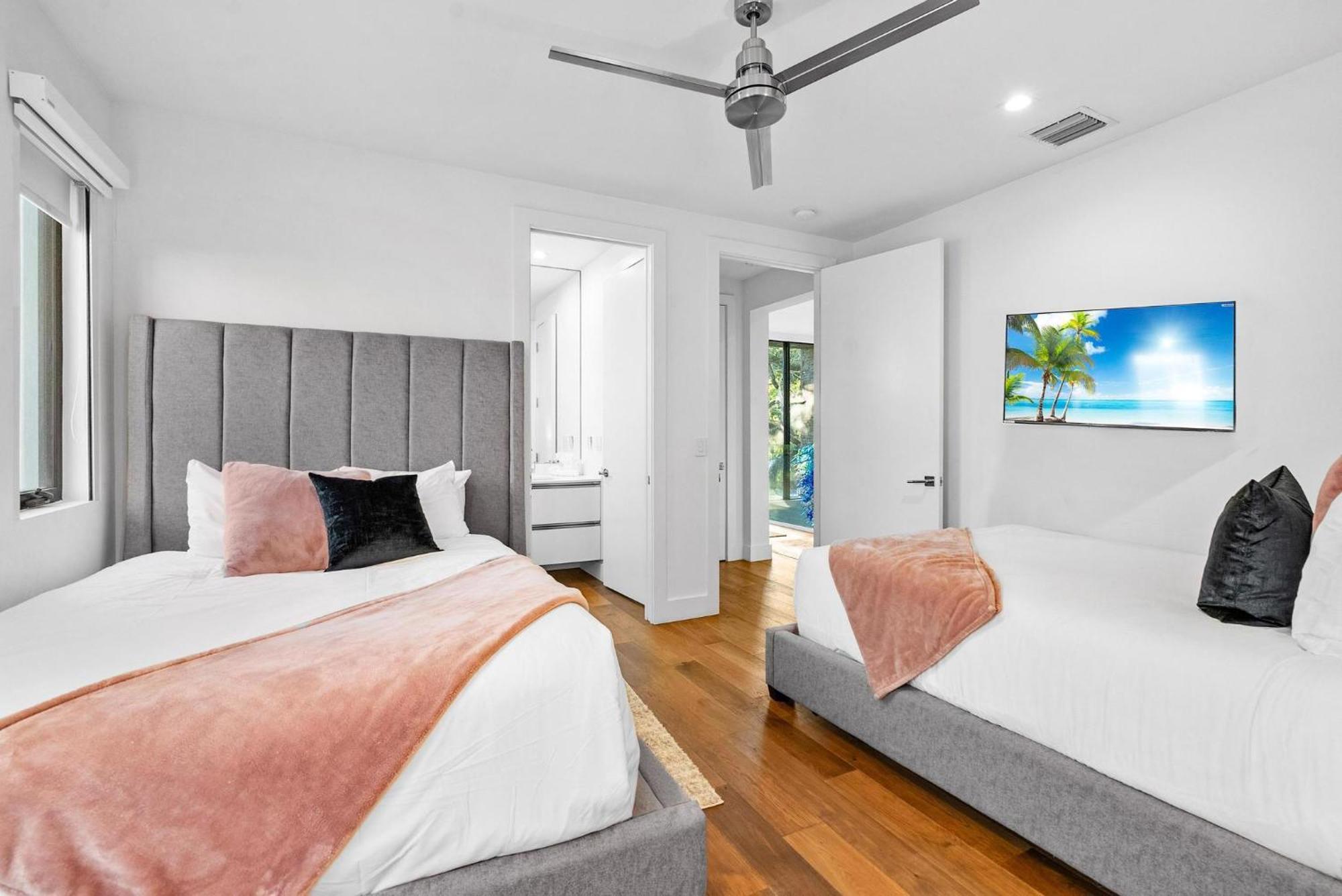 Villa Celine 포트 로더데일 외부 사진