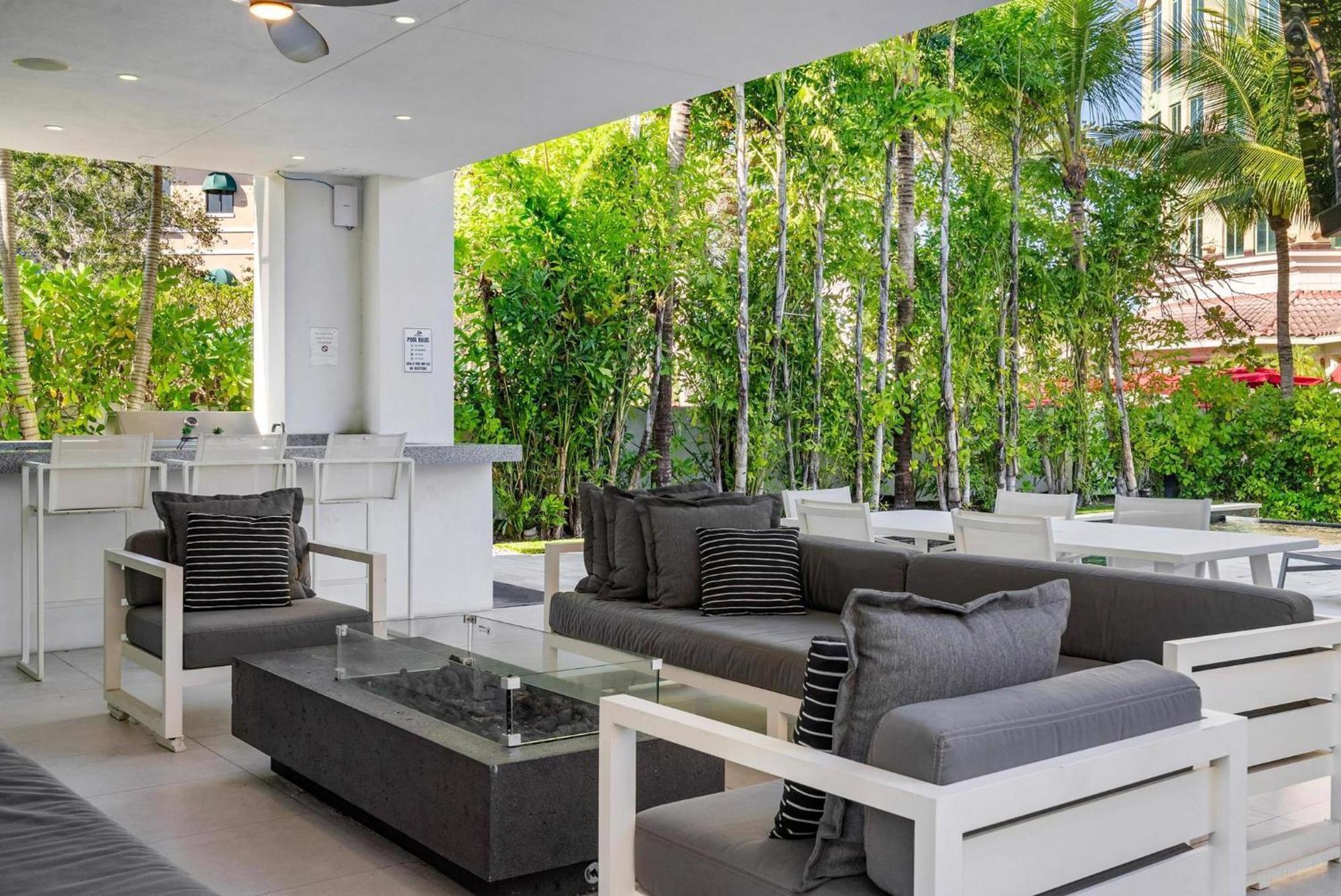 Villa Celine 포트 로더데일 외부 사진